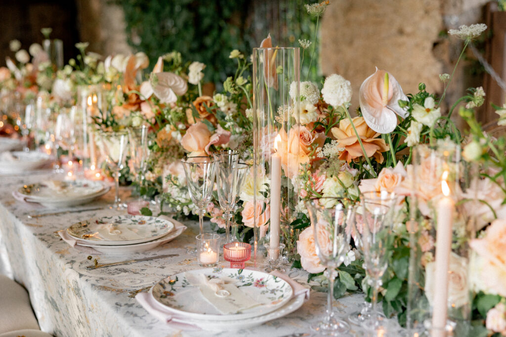 floral wedding tablescape, intimate outdoor wedding reception table, goodstone inn wedding, wedding tablescape, virginia wedding