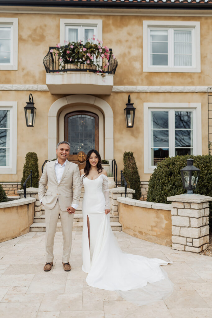 monte ventoso wedding, luxurious italian villa wedding venue, virginia wedding planner and designer, luxury wedding, bridal dress, wedding veil, sleeved wedding dress, bride and groom