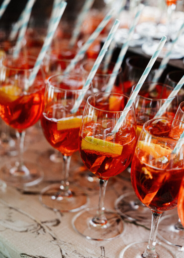 wedding, virginia wedding, italian inspired wedding, aperol spritz, wedding, wedding cocktails, wedding signature cocktails, wedding signature drinks, wedding cocktail hour, wedding