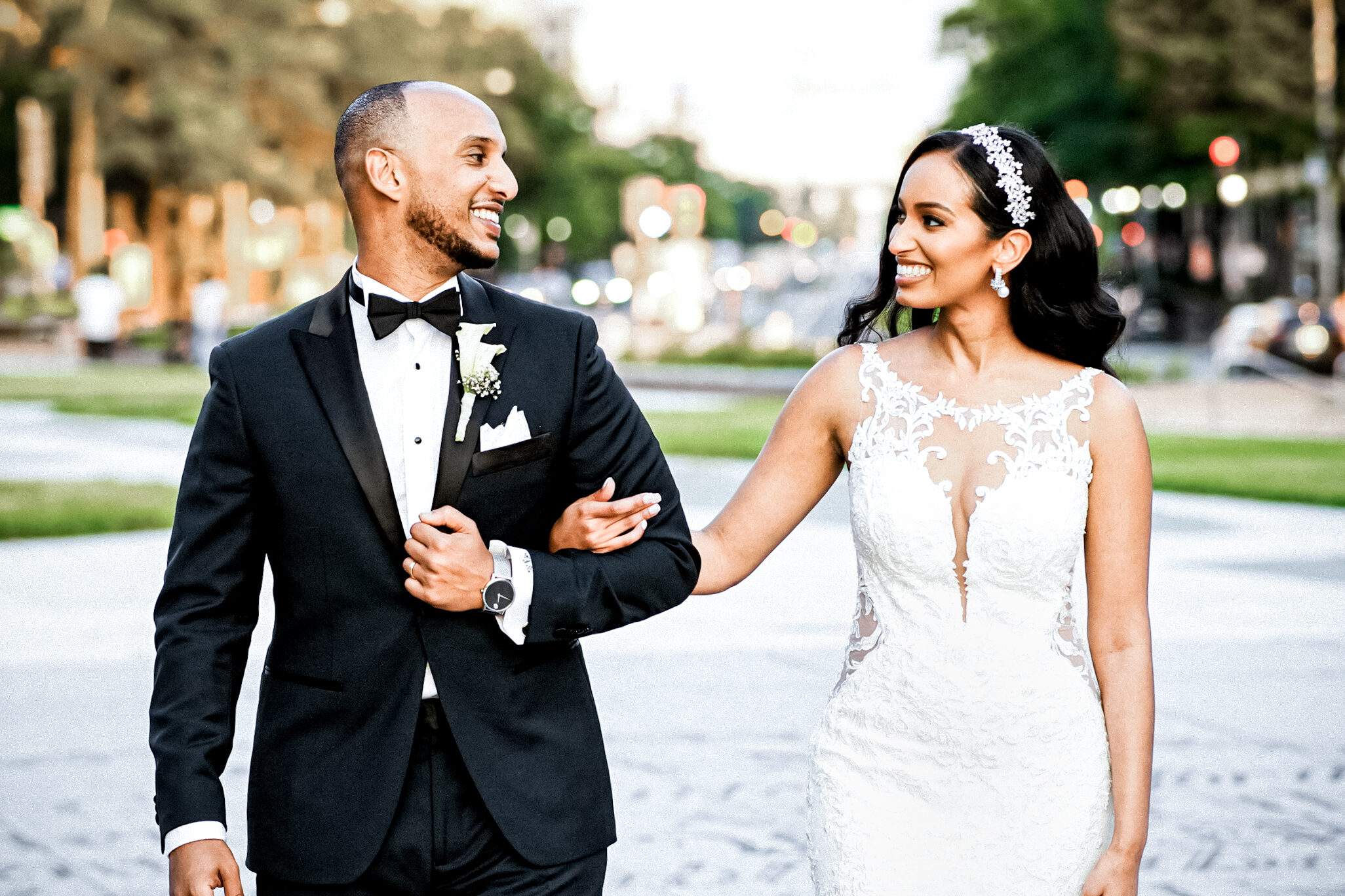 willard intercontinental washington d.c. wedding, luxury wedding planner and designer, wedding reception, bride and groom, washington d.c. couple portrait