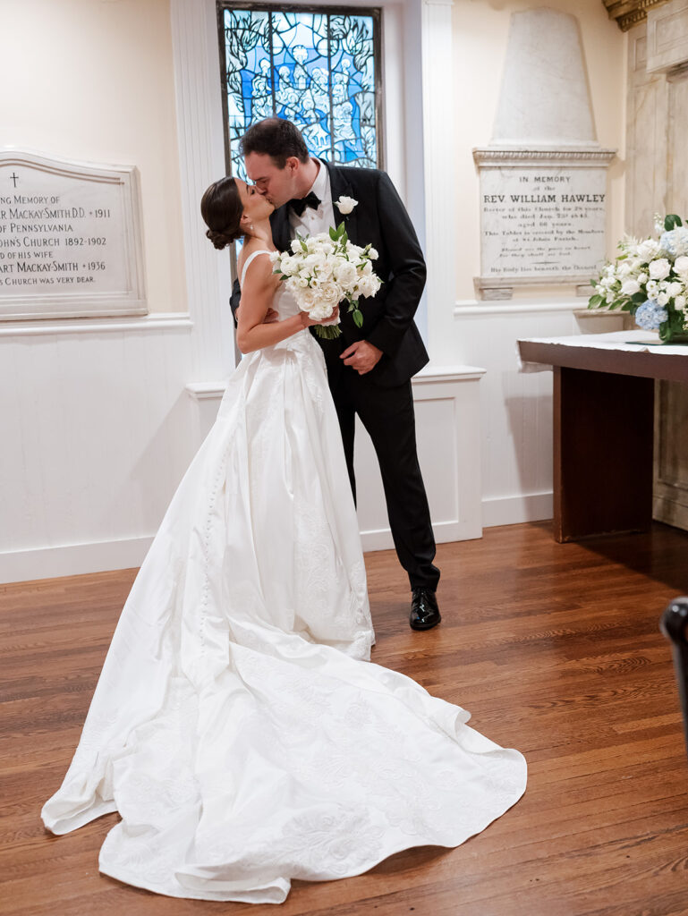 St John's Episcopal Church wedding, bride and groom, bridal dress, white bridal bouquet