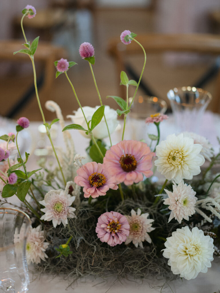 the seclusion wedding, wedding reception, reception white pink flowers, summer wedding, luxury wedding planner