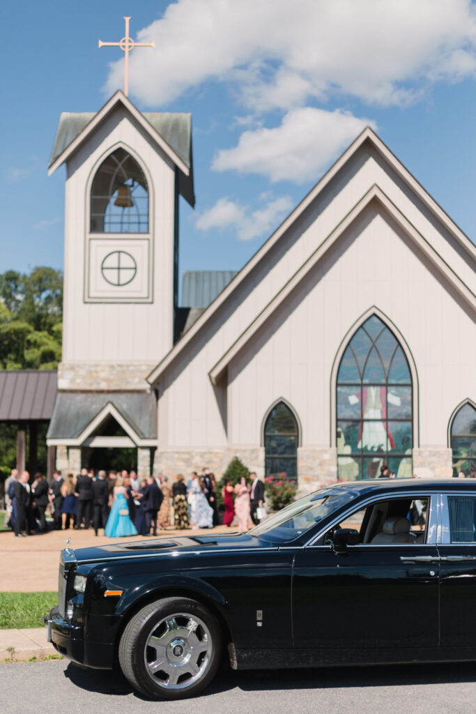 st bridget of ireland church, church ceremony, wedding ceremony, wedding in middleburg, dmv wedding planner, bride and groom car, wedding rolls royce