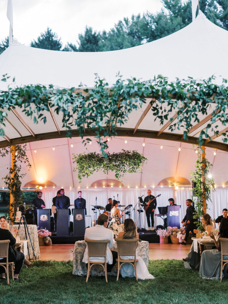 wedding planner, outdoor wedding, outdoor ceremony, outdoor reception, tented wedding, luxury wedding planner, luxury wedding, wedding design and planning, wedding planner, virginia wedding planner, dc wedding planner, virginia wedding, green and white wedding