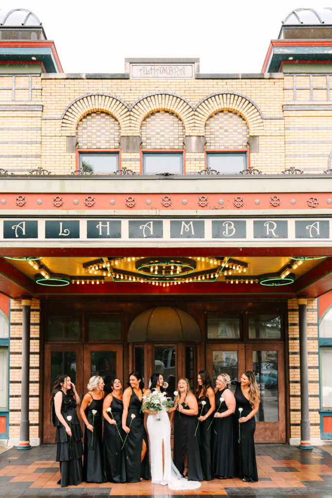 Wedding at the Evansville Museum of Arts, Indiana wedding, bride and bridesmaids, black bridesmaids dresses