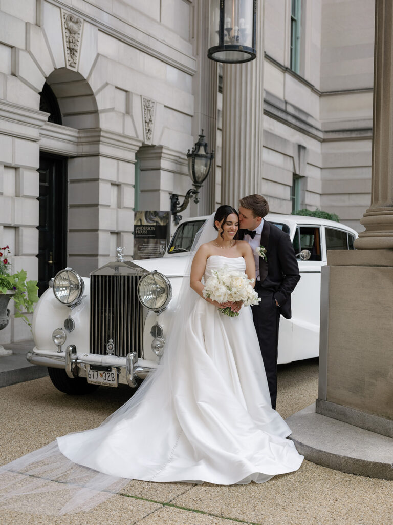 Larz Anderson wedding, Washington dc wedding, bride and groom, vida events wedding