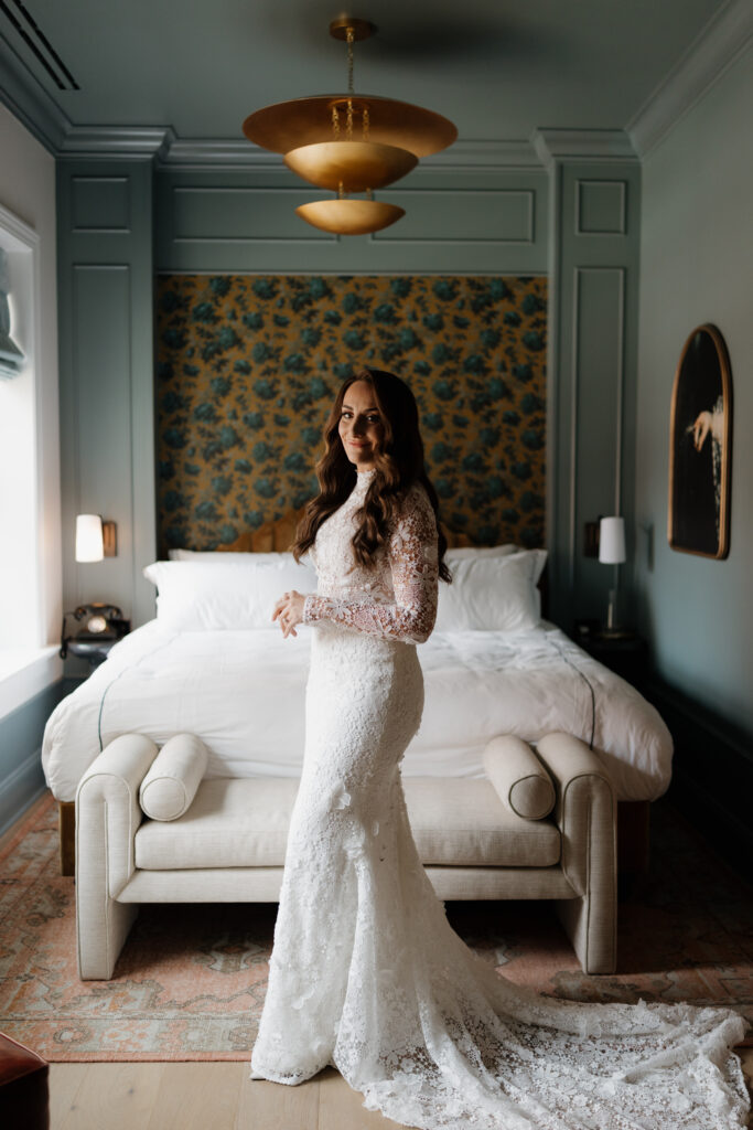 georgetown vosh wedding, ohio wedding, colorful wedding, bride, bridal dress