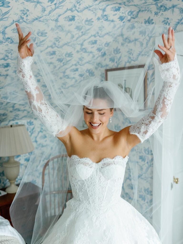 goodstone inn wedding, tented wedding, virginia wedding, luxury wedding, luxury wedding planner, orange wedding, bride