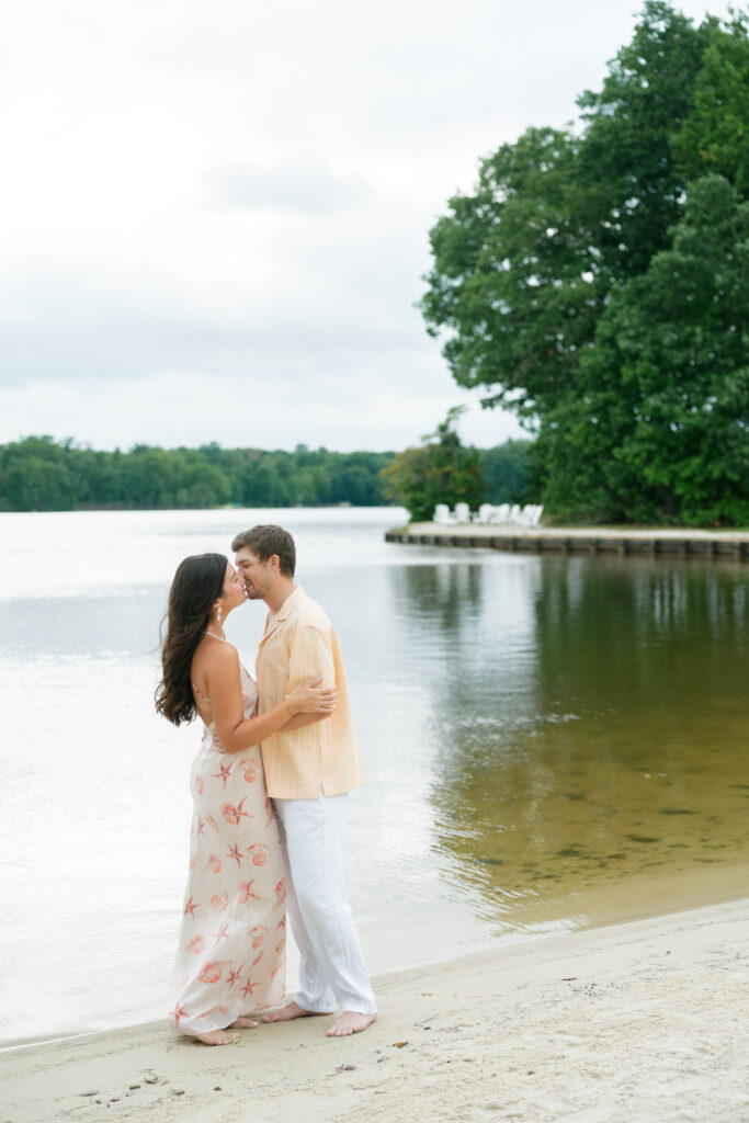engagement shoot, bride and groom to be, engagement shoot outfit, wedding planner, dmv wedding planner, florida wedding